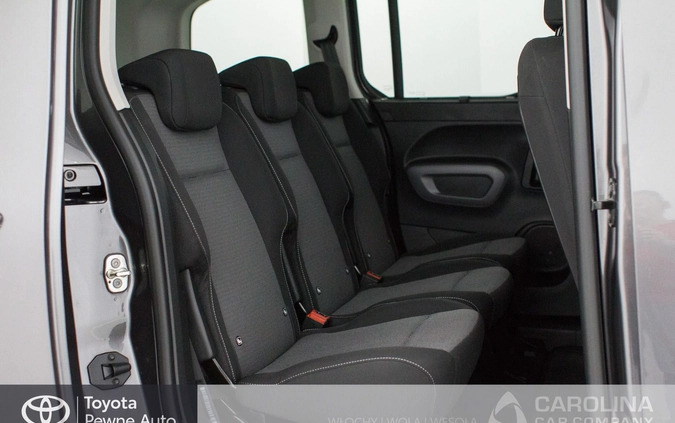 Toyota Proace City Verso cena 104900 przebieg: 31500, rok produkcji 2021 z Warszawa małe 172